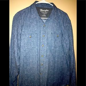 Wrangler, Large, Blue